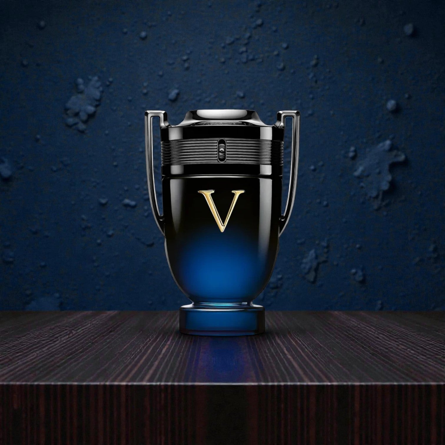 Invictus Victory Elixir: El Aroma del Triunfo Épico. ¡Conviértete en Leyenda!